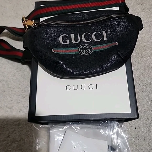 Gucci Black Leather Belt Bag with Red and Green Web Stripe - Picture 1 of 5